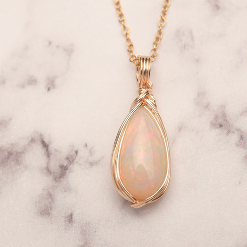 せいこ様❀専用です✨ オパール 14KGF ペンダントトップ ワイヤーラップ せいこ様❀専用です✨ オパール 14KGF ペンダントトップ ワイヤー