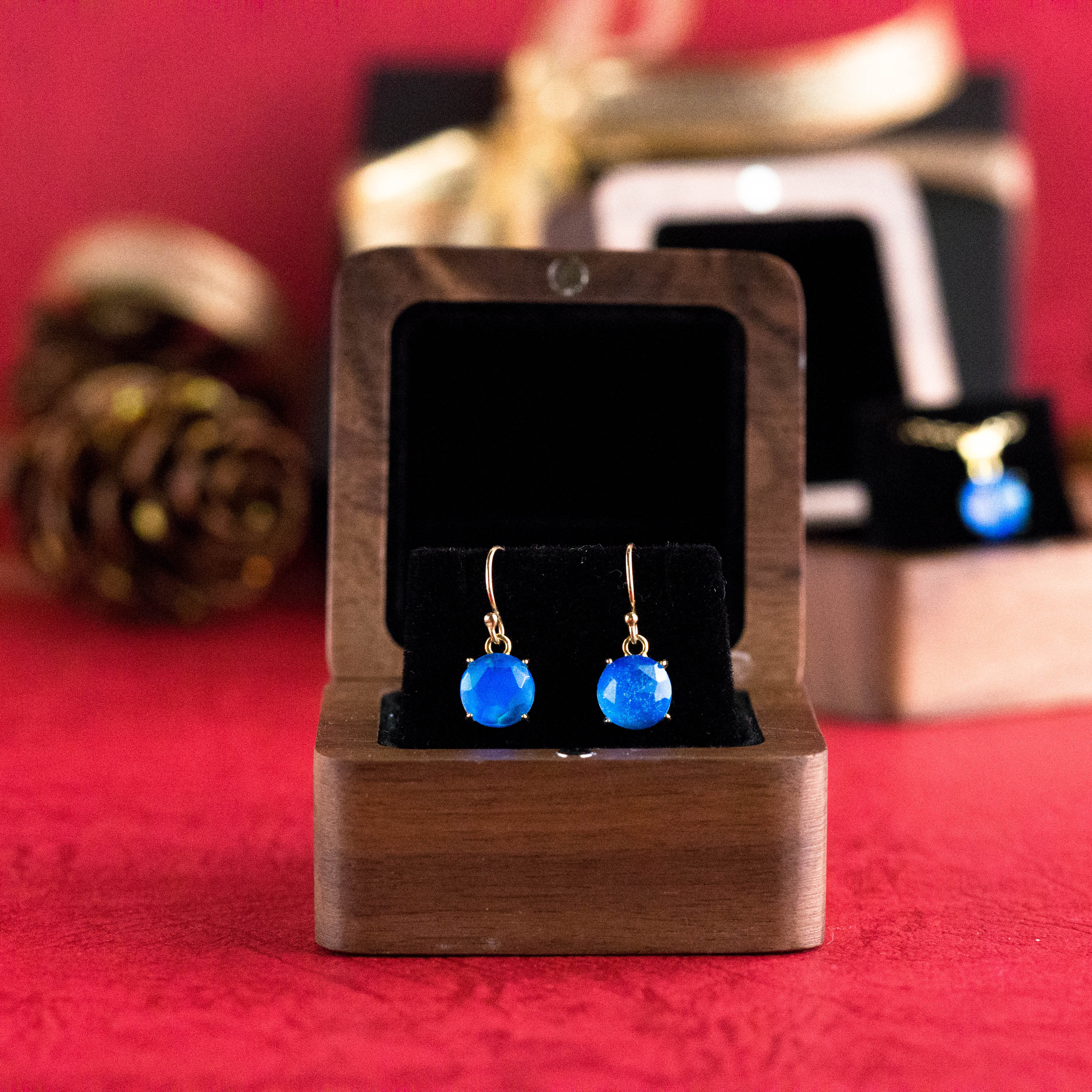 早割♡宝石質オパール《シリウス》★木製ジュエリーボックス入りピアス・イヤリング♡幸せ周波数チューニング付♡