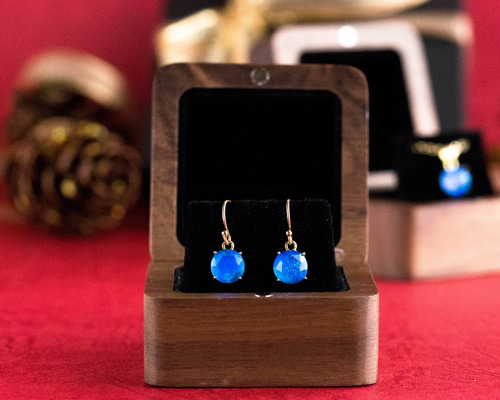 【Ruby】希少石リーフグリーンオパールの大粒ピアス/イヤリング 希少石✳︎オパリーナ 14kgf 天然石ピアス/イヤリング - メルカリ
