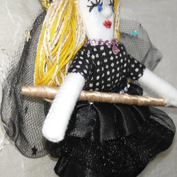 『チビ魔女さん』ハロウィン　オーナメント　魔法のほうき　オシャレ　プレゼント　創作人形　バックチャーム 8枚目の画像