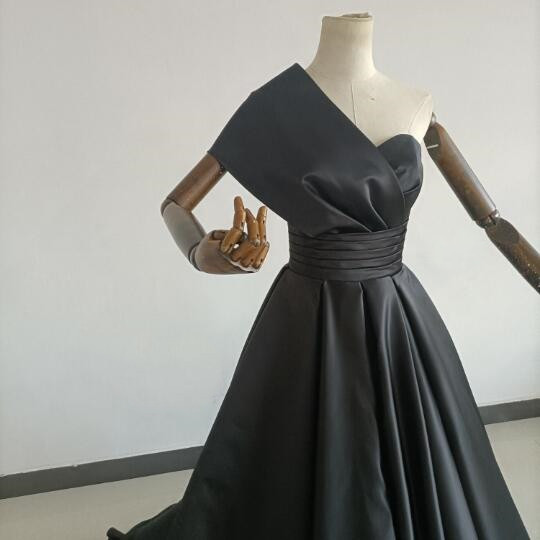 エレガント パーティードレス ワンショルダー Aライン 黑 前撮り 音楽会 ファスナー トレーン