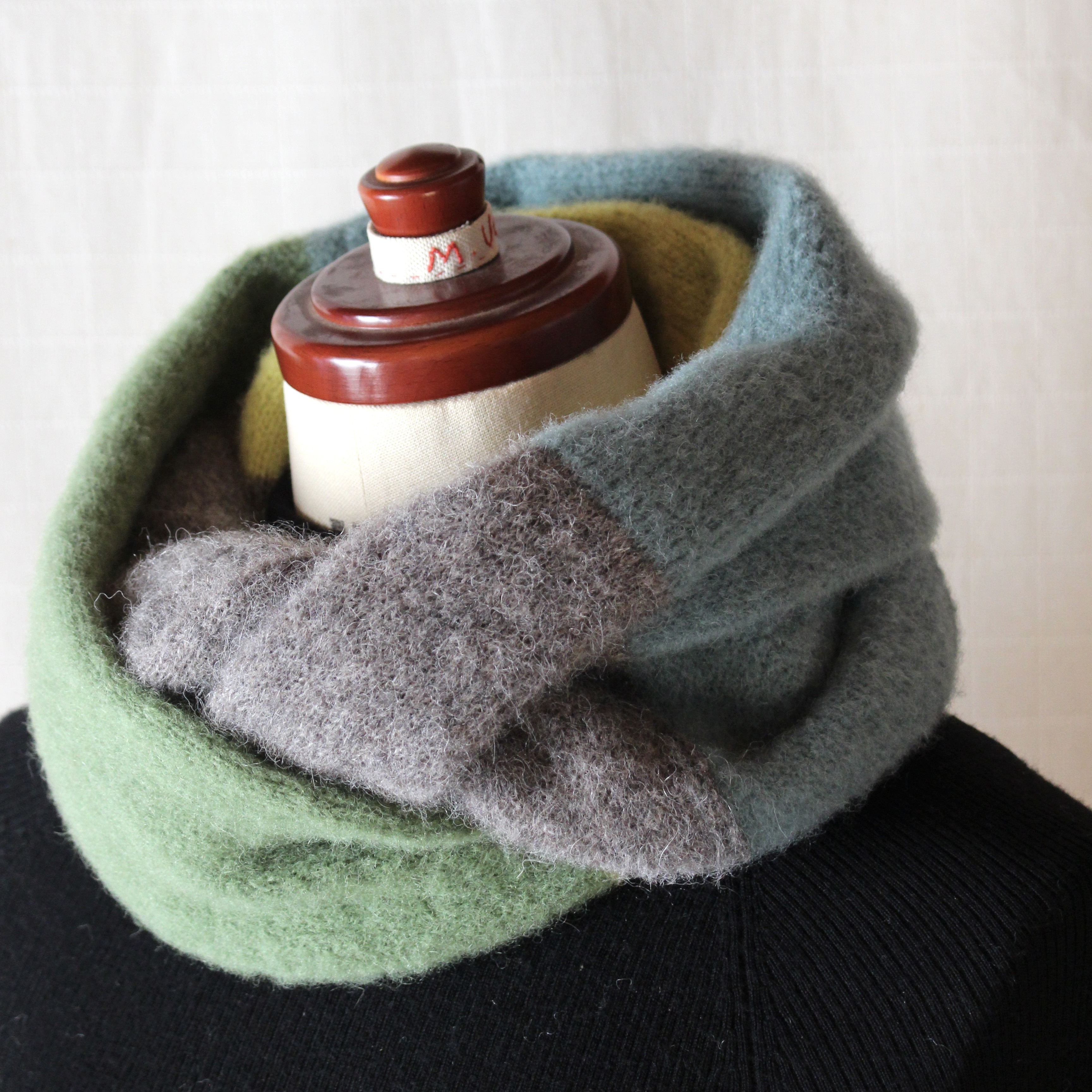 ふわふわ♪ベビーアルパカのニットスヌード