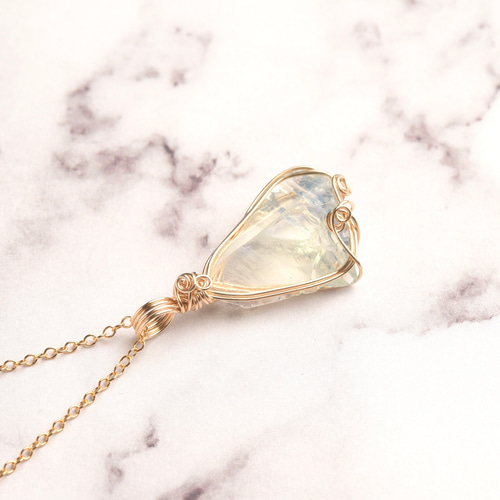 アンダラクリスタル・ピンクエンジェルオーラ　ペンダントトップ レア！宝石質 】アンダラクリスタル (オパールピンク