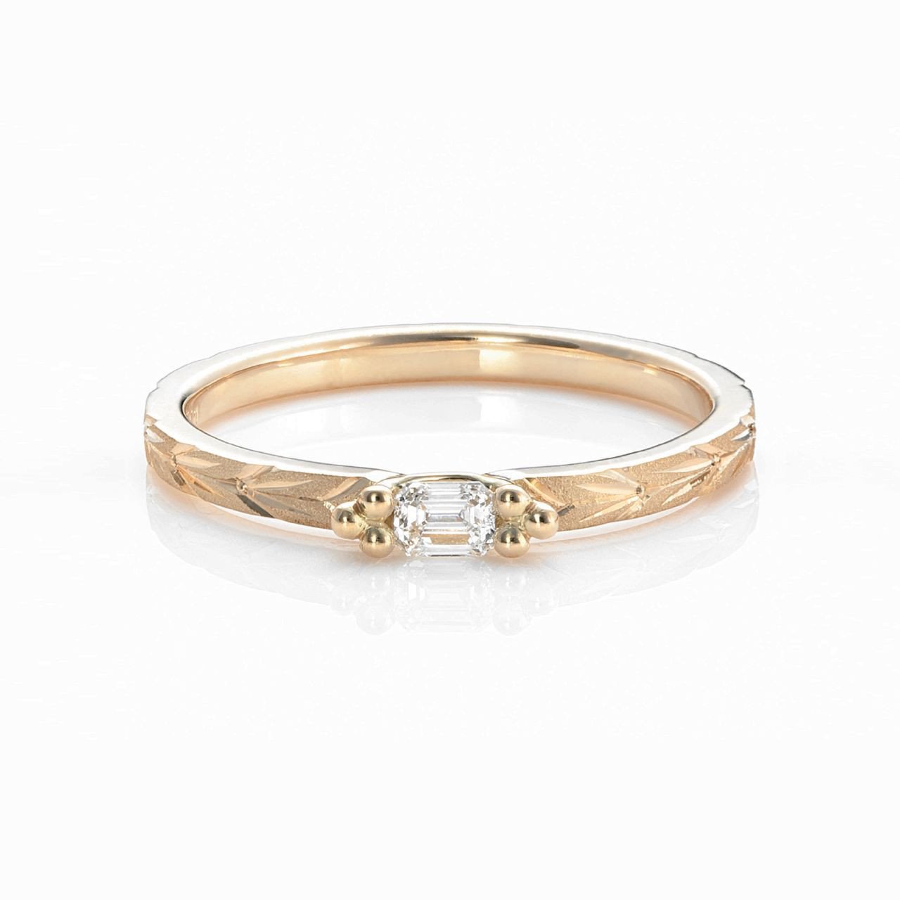 「松の葉/MATSUNOHA」ダイヤモンドリング（K18イエローゴールド製）