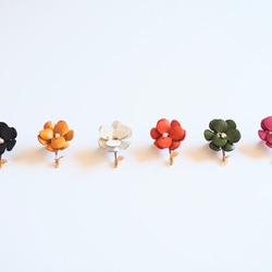 革花ブローチ　ホワイト 6枚目の画像