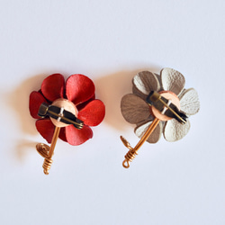 革花ブローチ　ホワイト 5枚目の画像