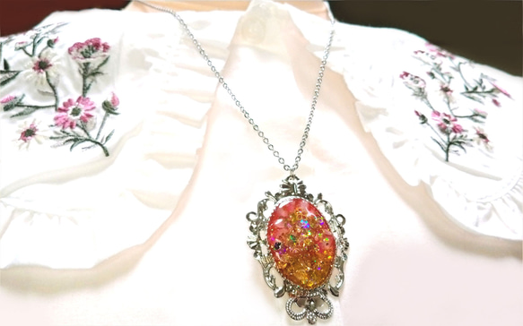 【ローズクォーツとシトリン入り】紅茶姫の夢ペンダント（桜とリボン）　天然石・姫アクセサリー・きらきら・ステンレス 5枚目の画像