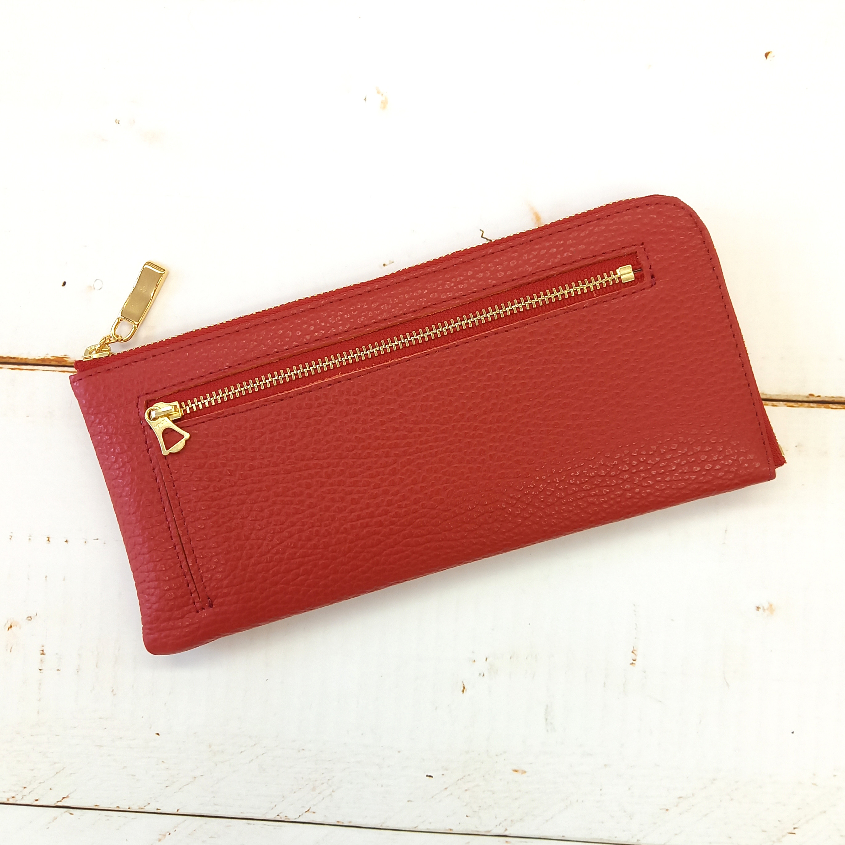 24枚もカードが入るスリム長財布(レッド)大容量なのに軽くて薄い！高級イタリアンレザー◇ファスナー選べる【かわつむ】皮革 8,030円