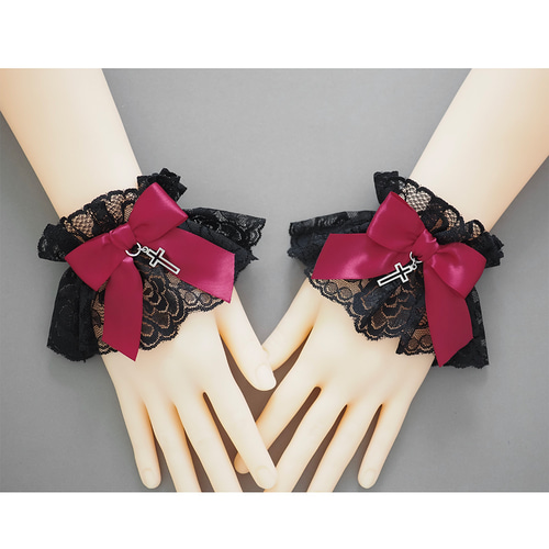 お袖留め 十字架 付けカフス 付け袖 クロスチャーム 地雷 ブラック