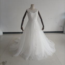 高品質！ウエディングドレス ホワイト Aライン エレガント レース 花嫁 編み上げ 結婚式 1枚目の画像