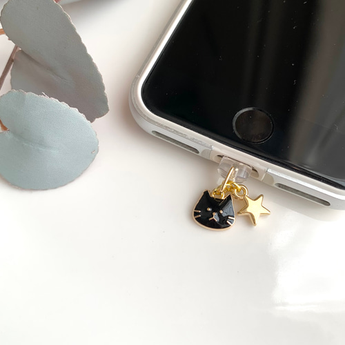 iPhoneアクセサリー Syogo Tutiya 槌屋ヤック株式会社