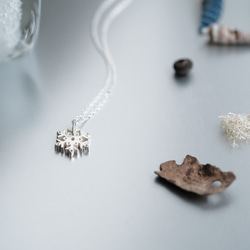 雪花結晶項鍊 925銀 Snowflake Necklace Dainty Jewelry 第4張的照片
