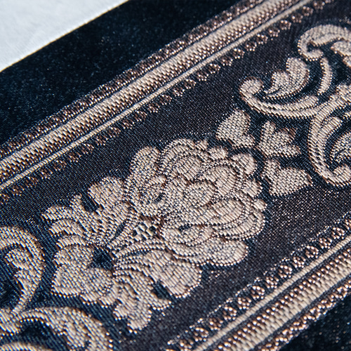 イタリア製高級刺繍生地 中規模