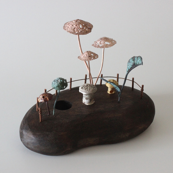 腐蝕の森2 一輪挿し 一輪挿し