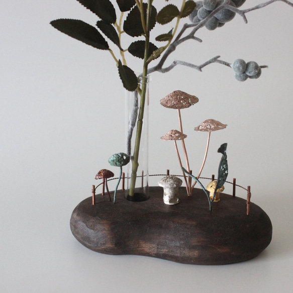 腐蝕の森2 一輪挿し 一輪挿し