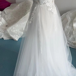 優雅的！優雅婚紗，精緻蕾絲，純白色，柔軟薄紗，新娘/婚禮 第9張的照片