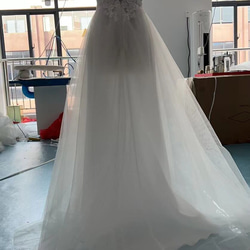 上品！有品位 ウェディングドレス 繊細レース 純白 ソフトチュール 花嫁/結婚式 6枚目の画像