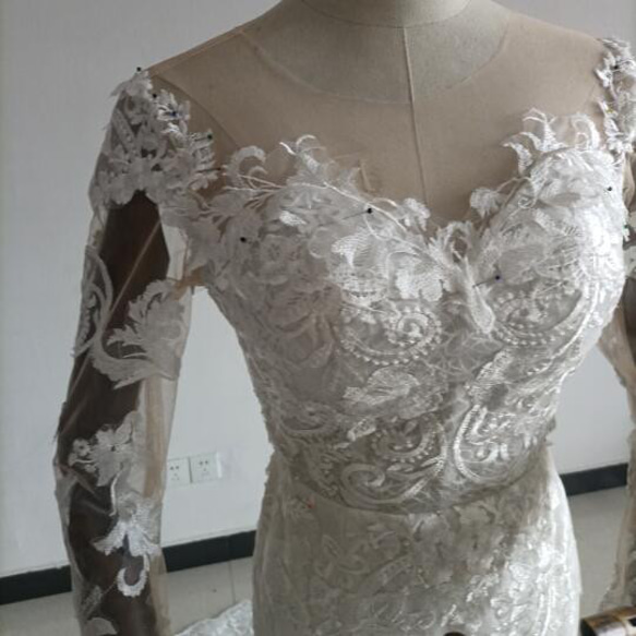 高品質！ ウエディングドレス 3D立体レース刺繍 マーメイドライン 人気上昇 結婚式/披露宴 10枚目の画像