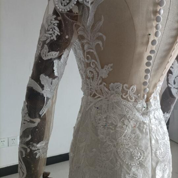 高品質！ ウエディングドレス 3D立体レース刺繍 マーメイドライン 人気上昇 結婚式/披露宴 8枚目の画像