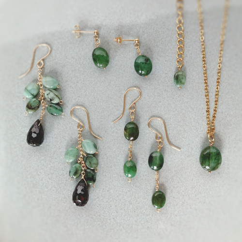 天然石＊エメラルドの1粒ピアス/イヤリング 14kgf ピアス