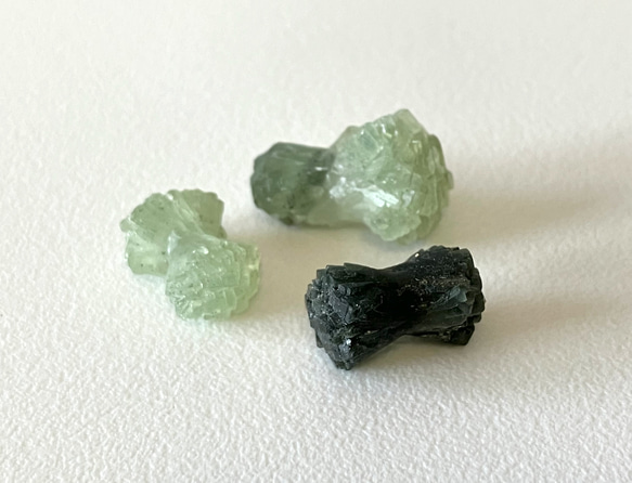 リボンプレナイト　3個セット／摩洛哥　葡萄石／Prehnite Morrocco 3pcs set 7枚目の画像