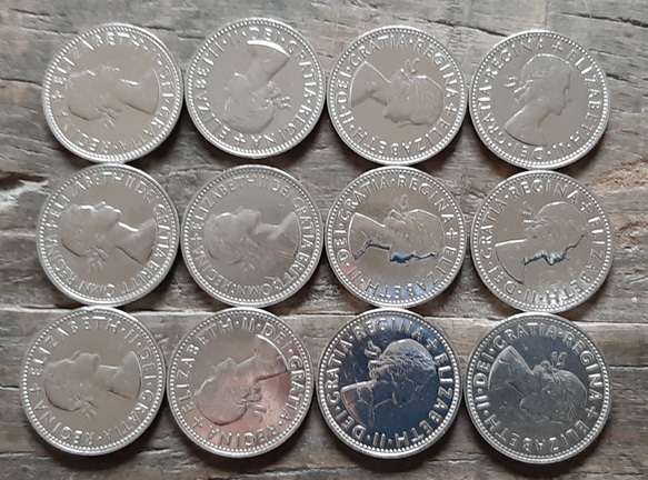 12枚セット イギリス 1953年~1966年 シリング 英国コイン 美品です 本物   スコットランドライオンデザイン 2枚目の画像