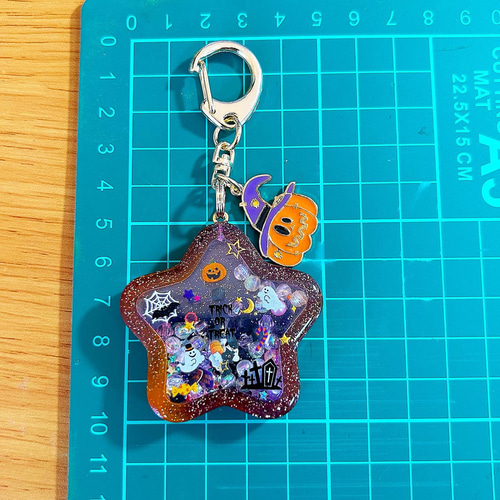 ハロウィンPOPシャカシャカキーホルダー＊ キーホルダー ＊ぼー
