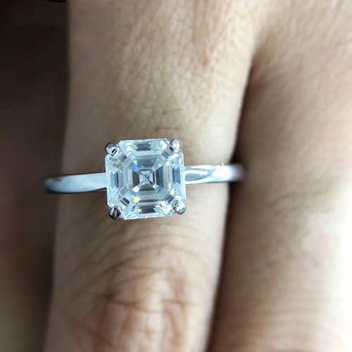 newデザイン】輝くアッシャーカット モアサナイト ダイヤモンド リング