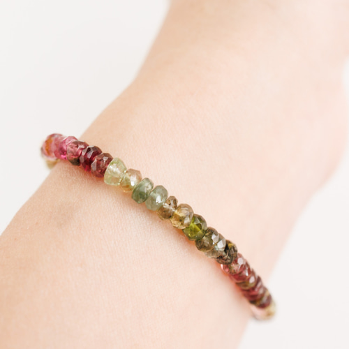 14kgf トルマリンのブレスレット ブレスレット chocoriita(ﾁｮｺﾘｰﾀ