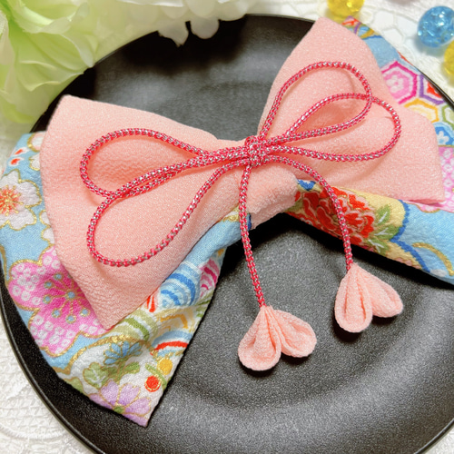 つまみ細工リボン髪飾り　七五三　成人式　浴衣　結婚式 つまみ細工の髪飾り【紺リボンと青系のお花 さがり付き】成人式 振袖