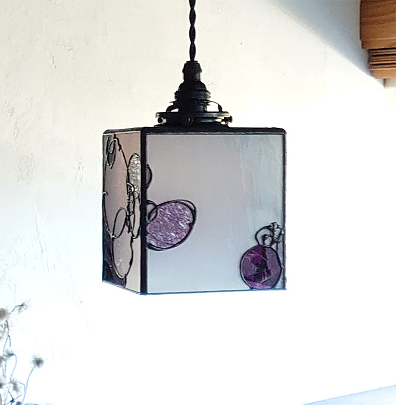 【再販】ガラスライトシェード・白と泡と深紫3046・灯具付き