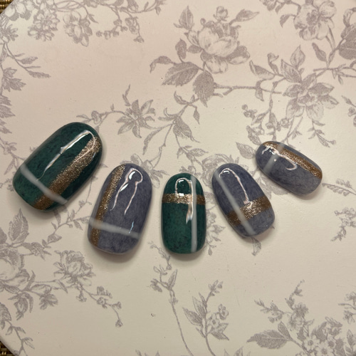 秋冬ネイル/チェックネイル/グリーンネイル/ベルベットネイル