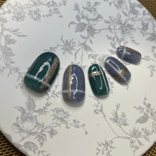 秋冬ネイル/チェックネイル/グリーンネイル/ベルベットネイル