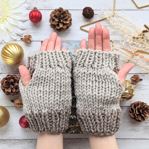 【runa 様】ハンドバッグ　アランニット　レザー　ハンドメイド runa 様】ハンドバッグ アランニット レザー ハンドメイド