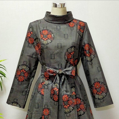 着物リメイク ワンピース 2WAY Aライン 花柄 大人かわいい 正絹 着物リメイク ワンピース 2WAY Aライン 花柄 大人かわいい 正絹