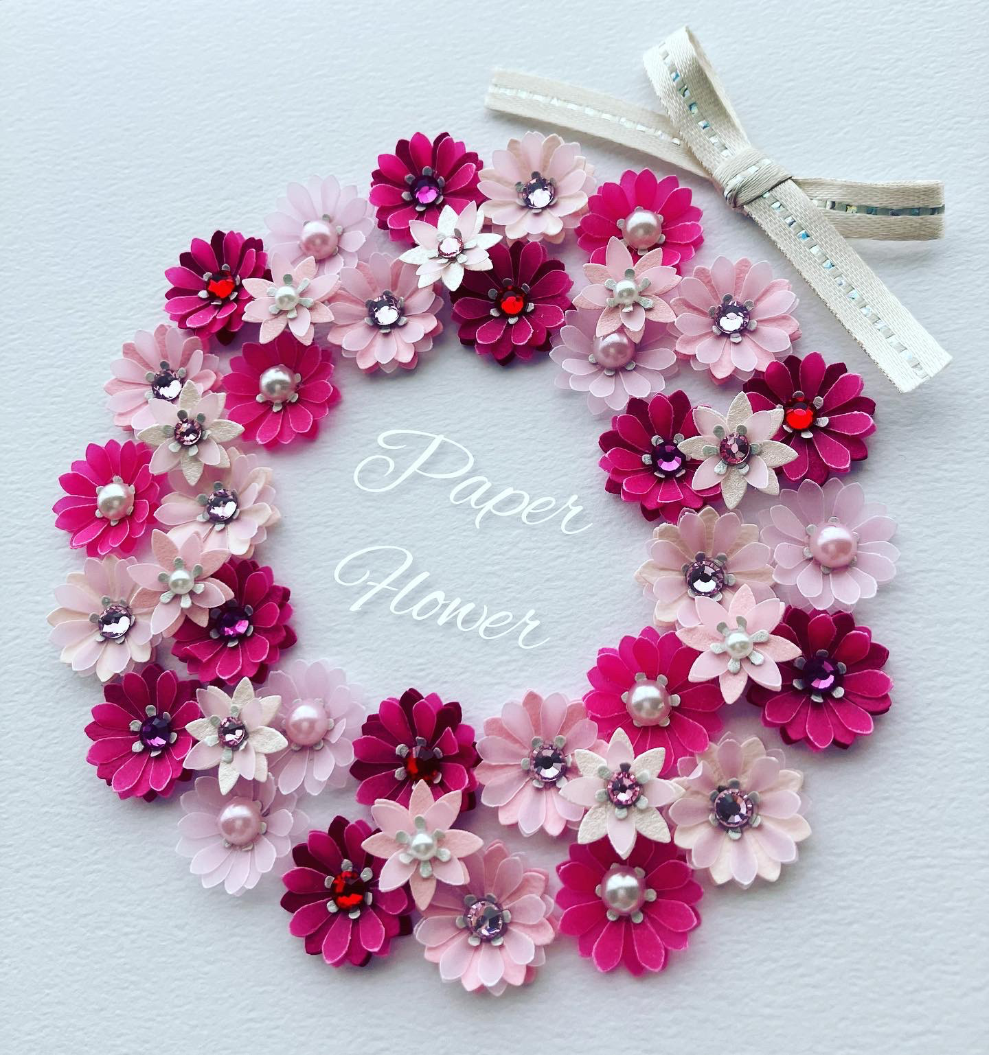 ペーパーフラワー✿クラフトパンチのお花✿フラワーバスケット ペーパーフラワー✿クラフトパンチのお花✿フラワーバスケット