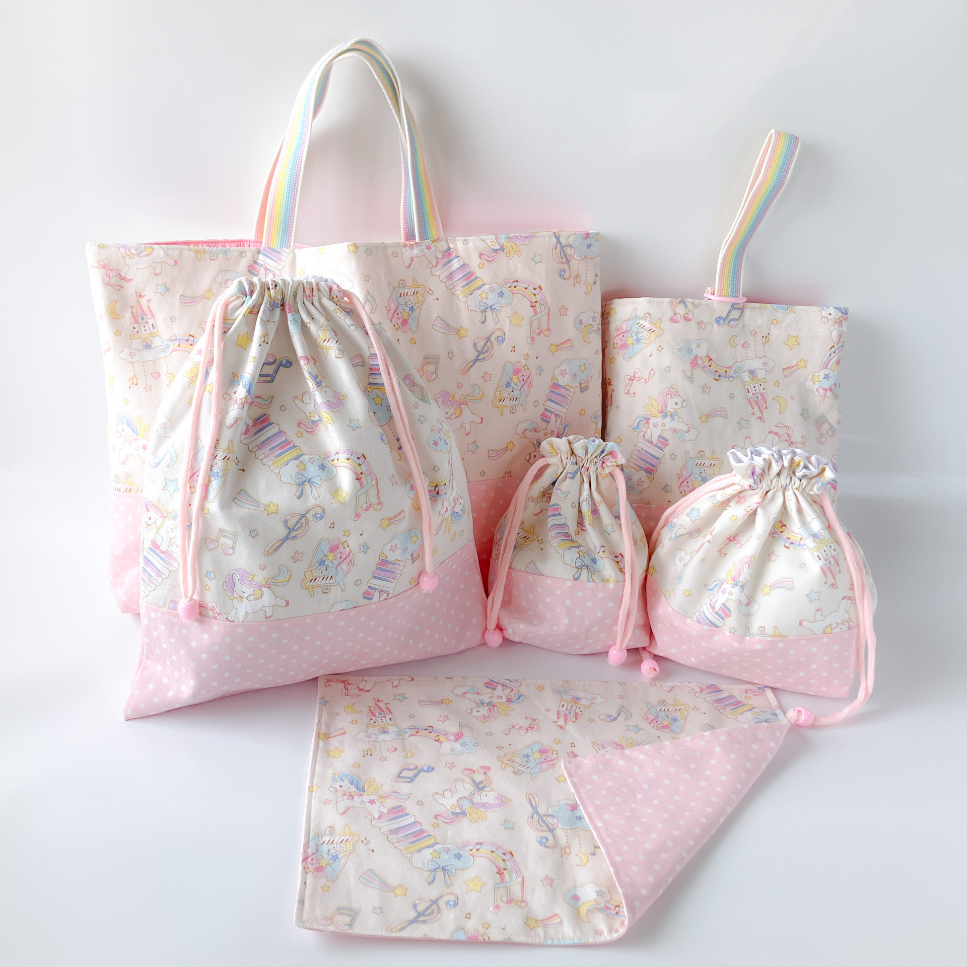 入園入学6点セット【ユニコーン柄】　ピンク色　(4点セット+コップ袋、ランチョンマット)オーダー・名入れ可