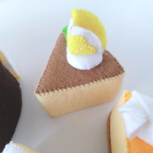 フェルトケーキ　36個セット　クリスマスプレゼント フェルトケーキ36個セット クリスマスプレゼント フェルトままごとの