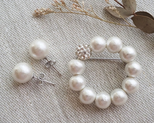 送料無料】コットンパール サークルブローチ&ピアスセット クリスタル