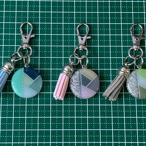レジン ハンドメイド 幾何学模様 カラフル 多色 ゴールド シルバー