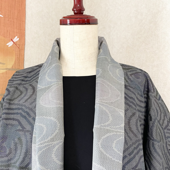 大島紬で作ったコート　朝まだき 2枚目の画像