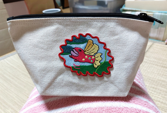 魚に女と描きまして ワッペン アップリケ 刺繍 可愛い ポップ 個性的 オリジナル 日本製 ピンク レッド ファンシー 20枚目の画像