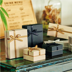 リボンが可愛いギフトボックス Lサイズ ※必ずアクセサリーと一緒