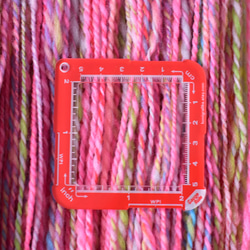 tenna + 手つむぎ毛糸  手紡ぎ糸 毛糸 メリノウール  ピンク系ミックス 約75g #5086 8枚目の画像