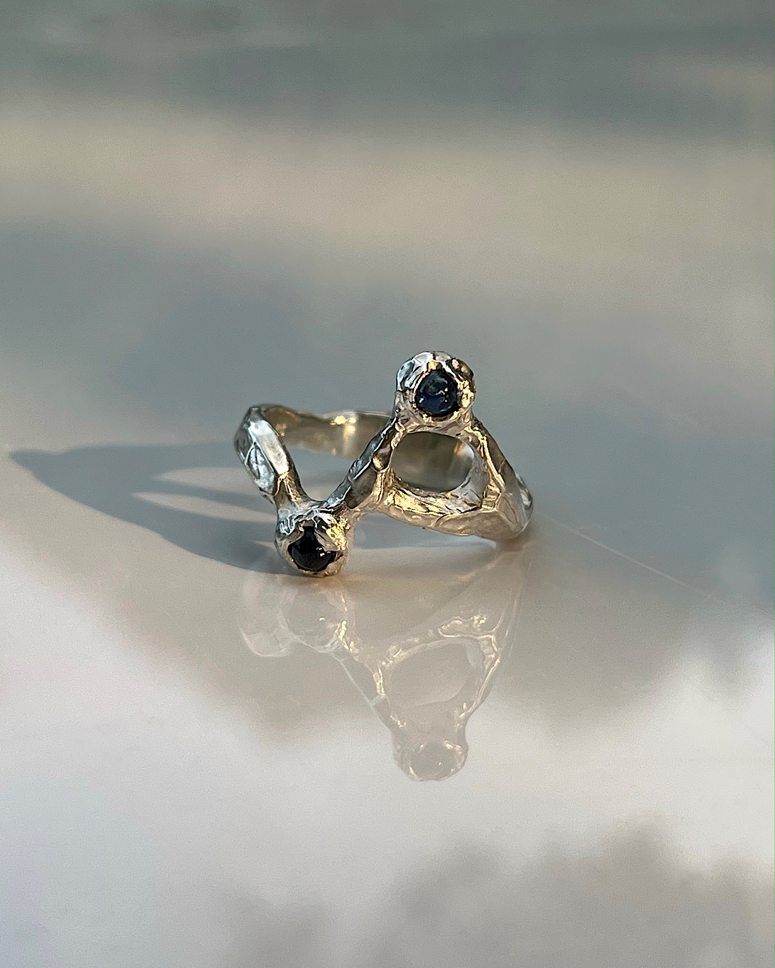 •双子ブルーサファイア•