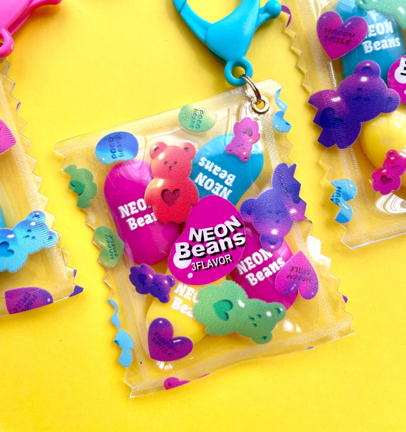 Neon Beans packaged charm 1枚目の画像