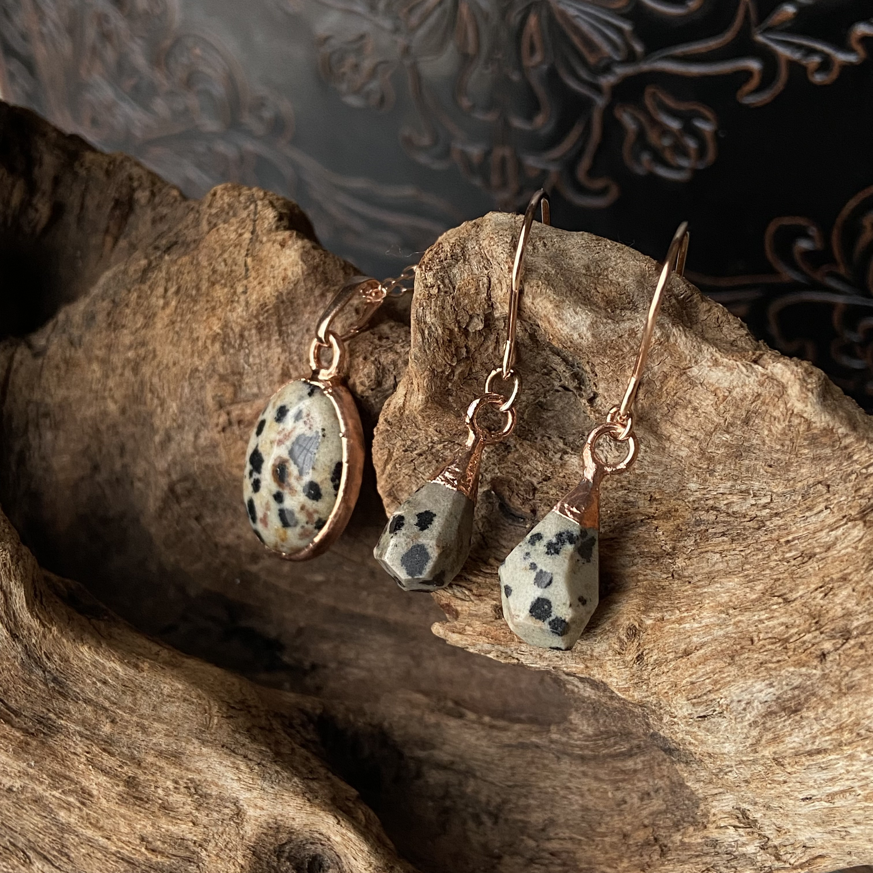 お得なsetダルメシアンジャスパーのネックレスとピアス、イヤリング