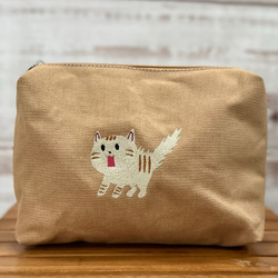 【送料無料】驚き猫の刺繍  配色フェイクレザーキャンバストートバッグ&ポーチのセット＜ブラウンベージュ＞ 4枚目の画像