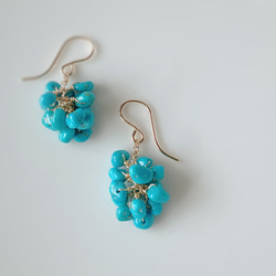 天然石＊鮮やかブルーのスリーピングビューティーターコイズのピアス