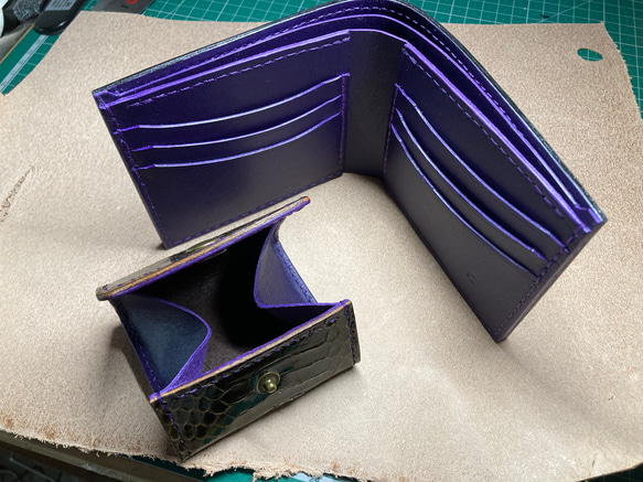 キングコブラ×紫ヌメ革の二つ折り財布　BOXコインケースセット 10枚目の画像
